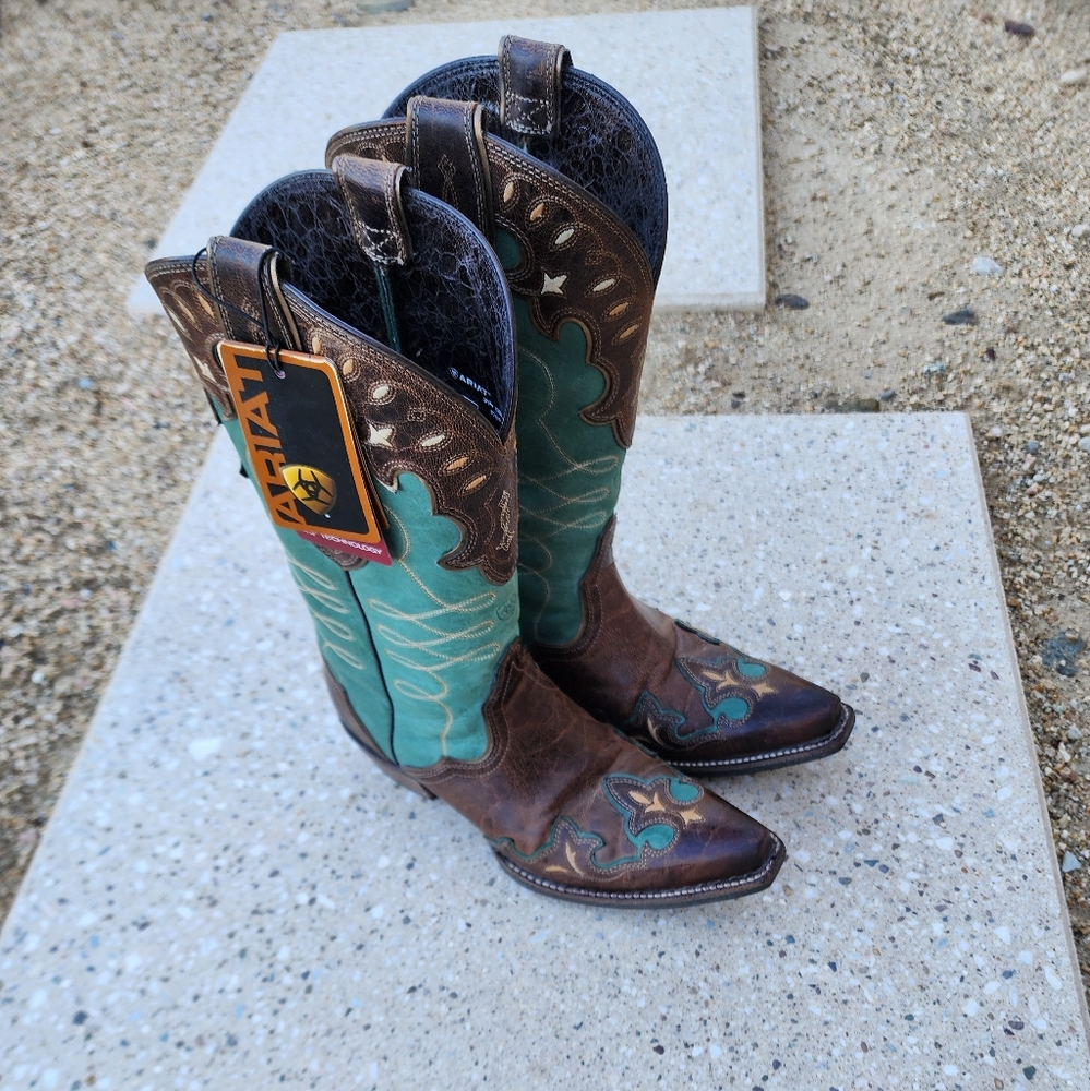 Ariat Cowgirl Boots size 8 - brown/green - Picture 2 of 5